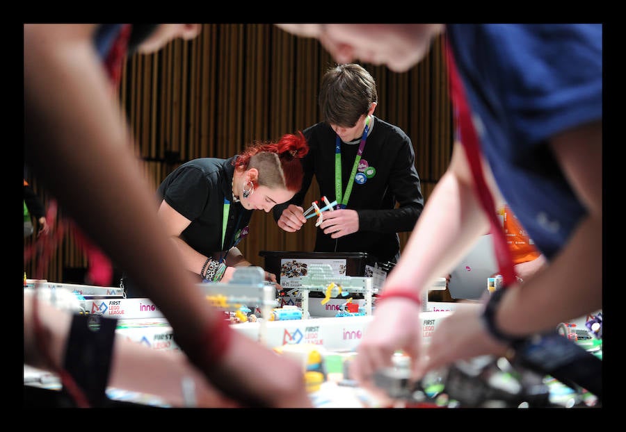 Los cinco mejores proyectos sobre ‘el ciclo humano del agua’ que se seleccionen este sábado en el Palacio Europa pasarán a la fase nacional