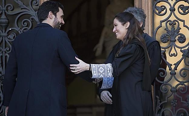 Roger Torrent, junto a María Eugenia Gay.