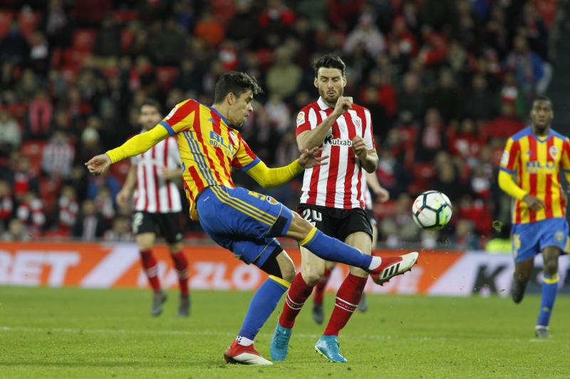 Fotos: Las mejores imágenes del Athletic - Valencia de LaLiga 2018