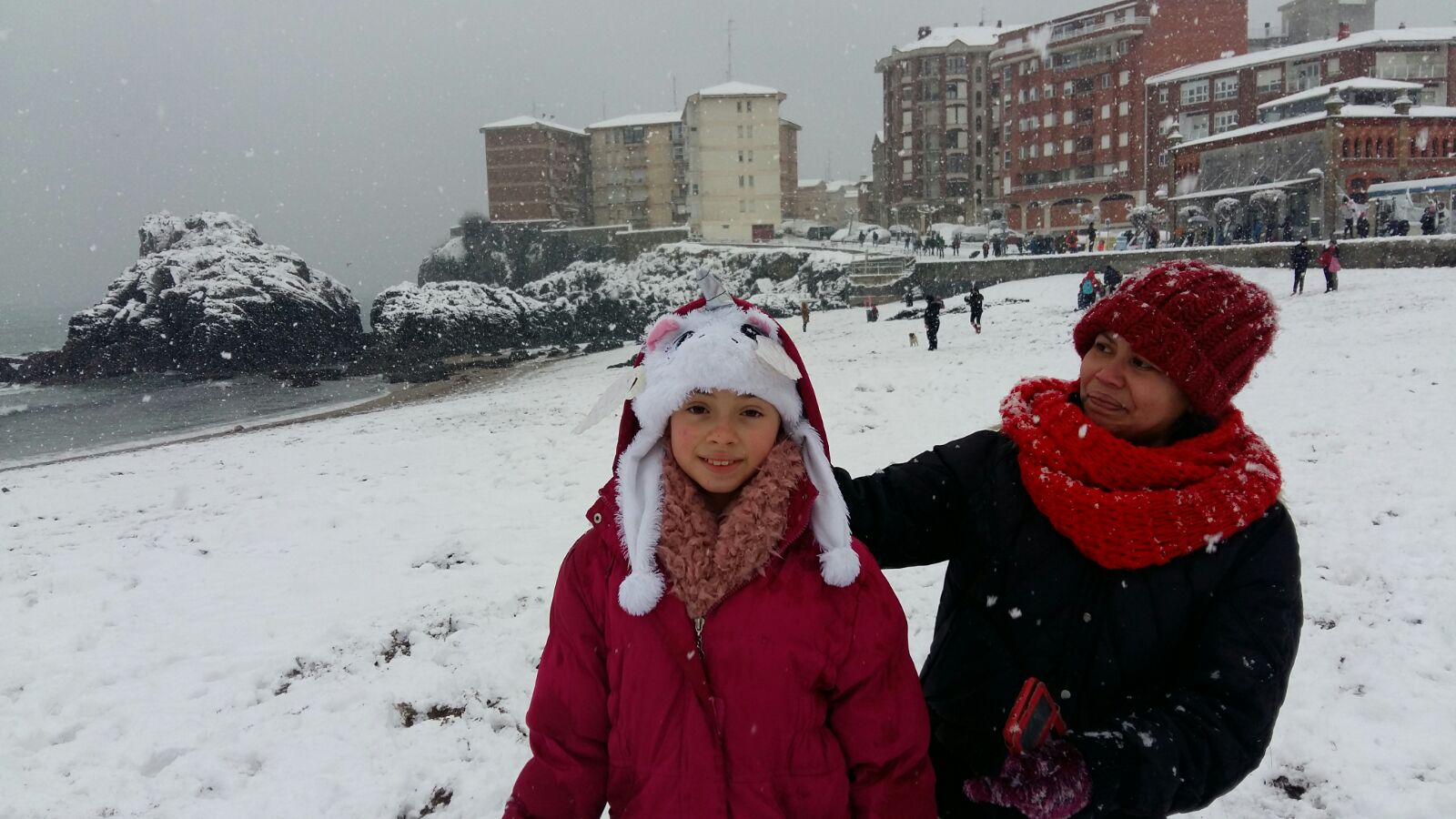 Todos los pueblos de Bizkaia han amanecido cubiertos de blanco