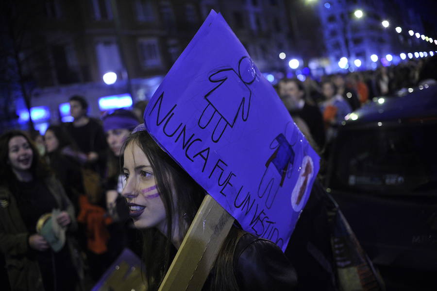 La marcha ha recorrido la villa en un gran ambiente festivo