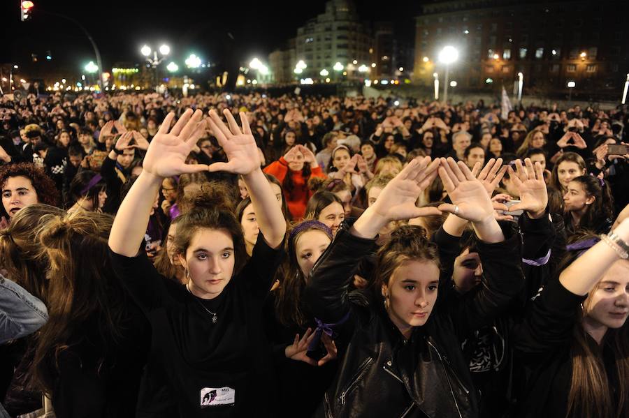 La marcha ha recorrido la villa en un gran ambiente festivo