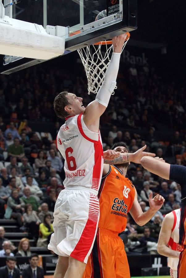 Fotos: El Valencia Basket - Baskonia de Eruoliga, en imágenes