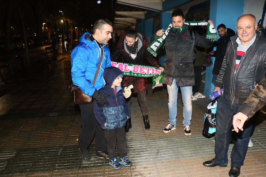 Fotos: El Alavés - Betis, en imágenes