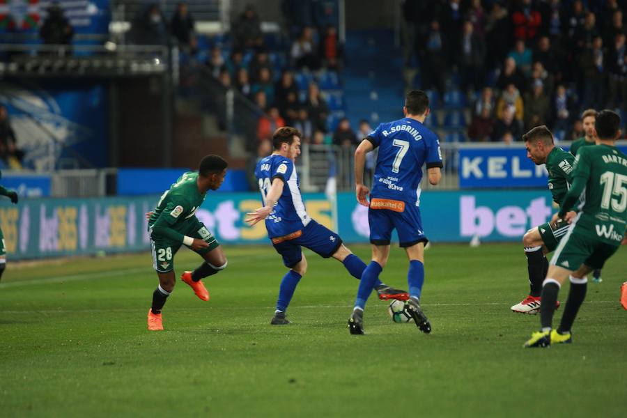 Fotos: El Alavés - Betis, en imágenes