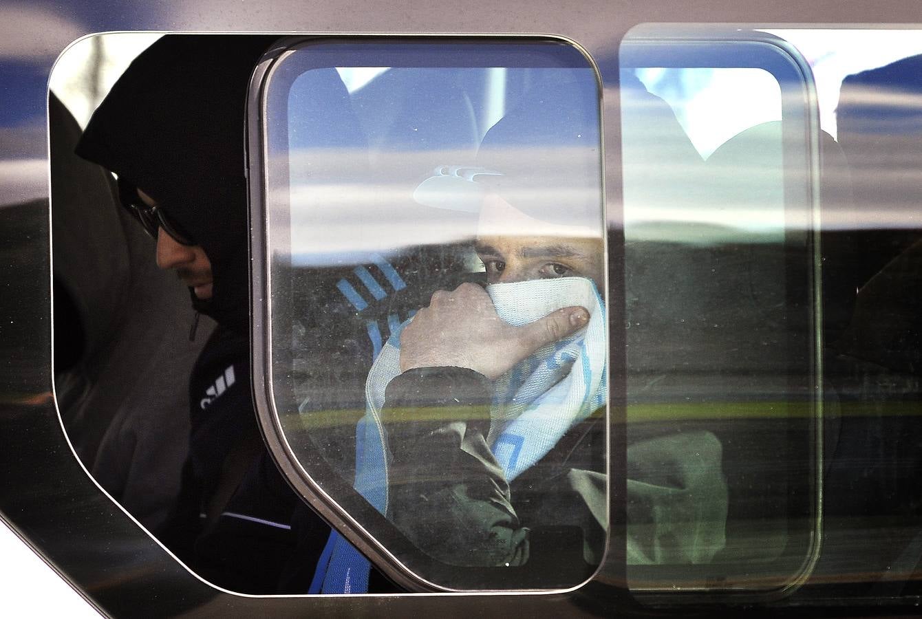 Athletic - Marsella | Fotos del espectacular despliegue de la Ertzaintza con los hinchas del Olympique de Marsella