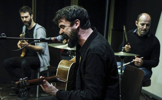 Berri Txarrak durante la presentación de su último disco, 'Infrasoinuak'.