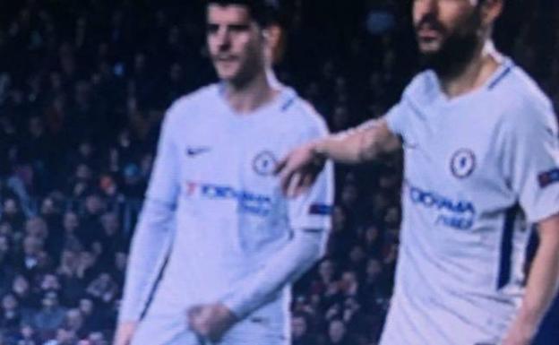 Barcelona - Chelsea: el gesto obsceno de Álvaro Morata en el Camp Nou
