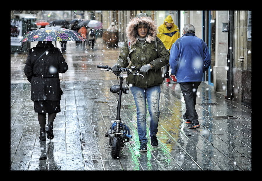 Las previsiones alertan de que las principales precipitaciones caerán esta tarde-noche de este lunes incluso en cotas bajas