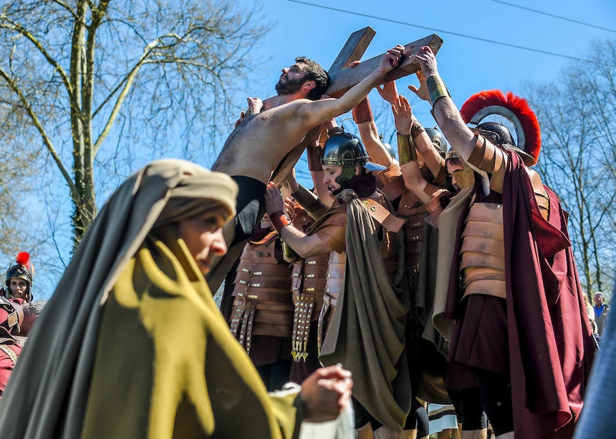 Fotos: El Vía Crucis de Arkotxa, en imágenes