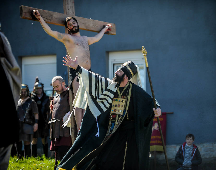 Fotos: El Vía Crucis de Arkotxa, en imágenes