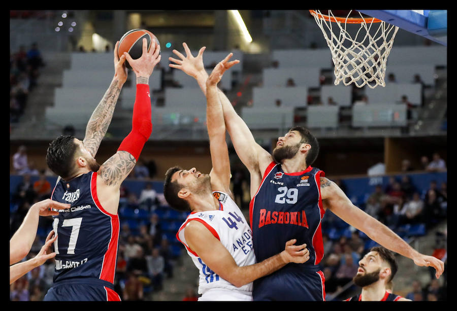 Fotos: Fotos del Baskonia - Anadolu