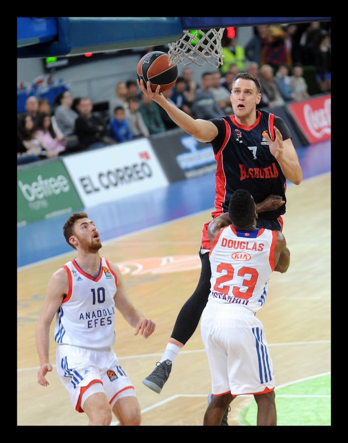 Fotos: Fotos del Baskonia - Anadolu