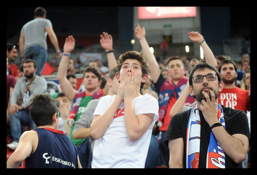 Fotos: Fotos del Baskonia - Anadolu