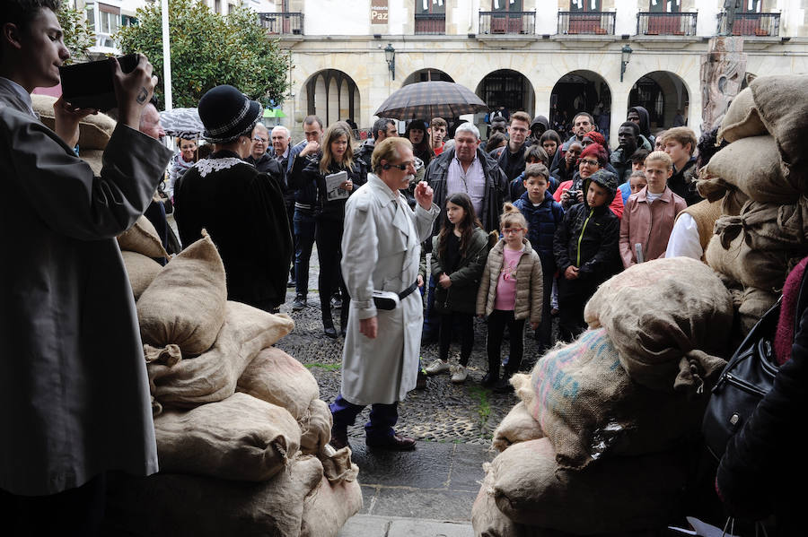 Fotos: Gernika recrea varios pasajes de la vida en la retaguardia durante la Guerra Civil