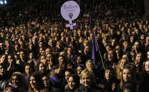 La manifestación del pasado 8 de marzo en Vitoria, convocada por los colectivos feministas, fue histórica.