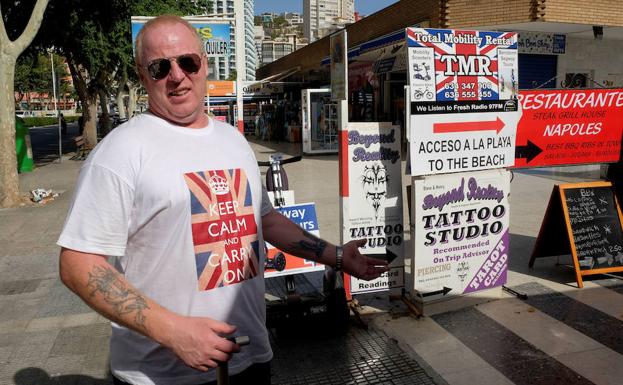 Un turista británico, en Benidorm. 