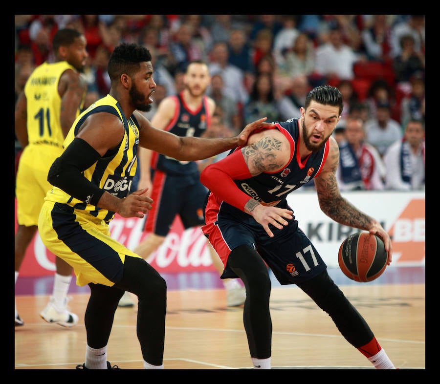 Fotos: Fotos del tercer encuentro de play off entre el Baskonia y el Fenerbahce