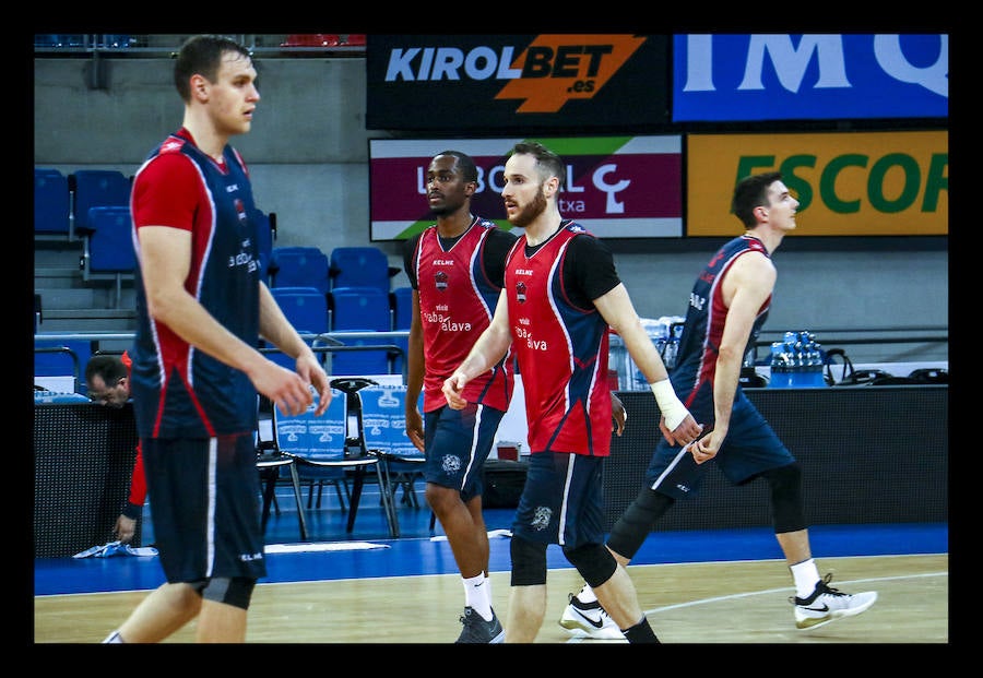 El equipo azulgrana prepara el tercer partido del 'play off' de Euroliga que se disputa este miércoles en Vitoria