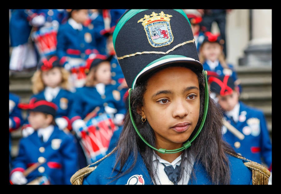 Fotos: Así ha sido la Tamborrada Txiki de San Prudencio en Vitoria