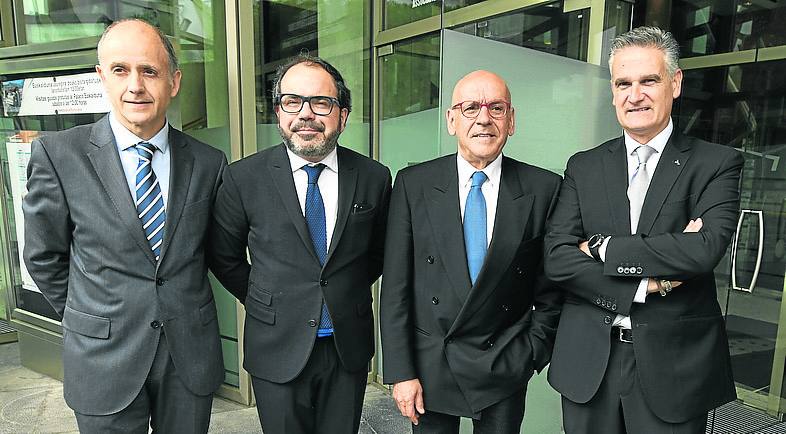 Aitor Otaola, Pascal Gómez, Gregorio Rojo y Juan Ugarte. 