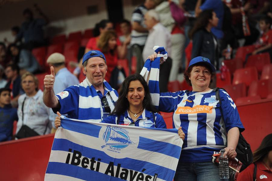 Fotos: Fotos del Sevilla - Alavés