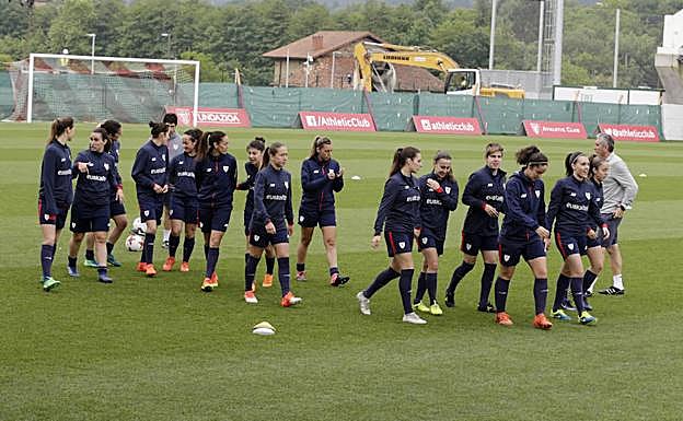 Entrenamiento del Athletic femenino hoy en Lezama