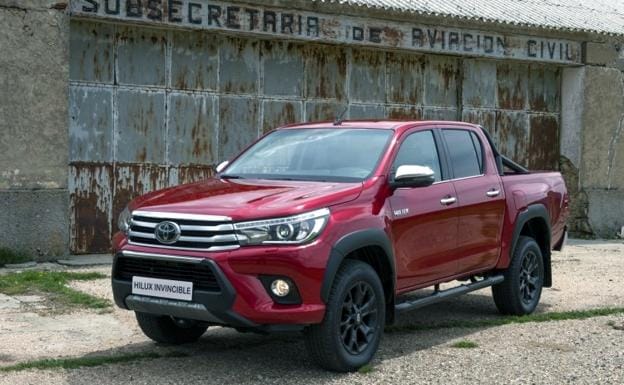 Toyota Hilux Invincible, para lo más duro