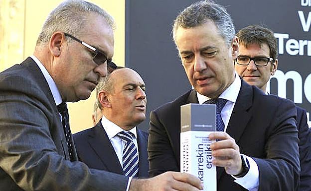 Alfonso Sánchez e Iñigo Urkullu, en un acto del Gobierno vasco.