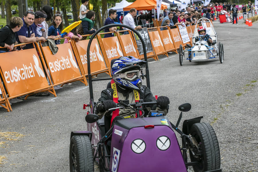 Fotos: Primer campeonato de vehículos eléctricos de centros de FP en Vitoria