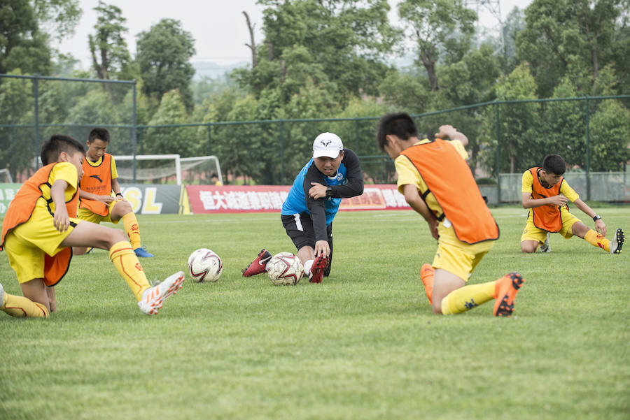 El Correo visita la mayor escuela de fútbol del mundo