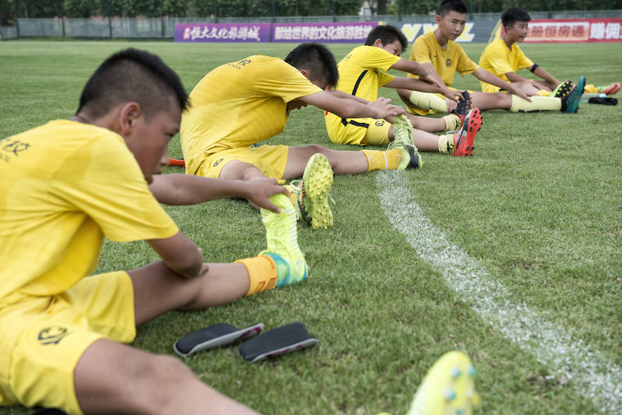 El Correo visita la mayor escuela de fútbol del mundo