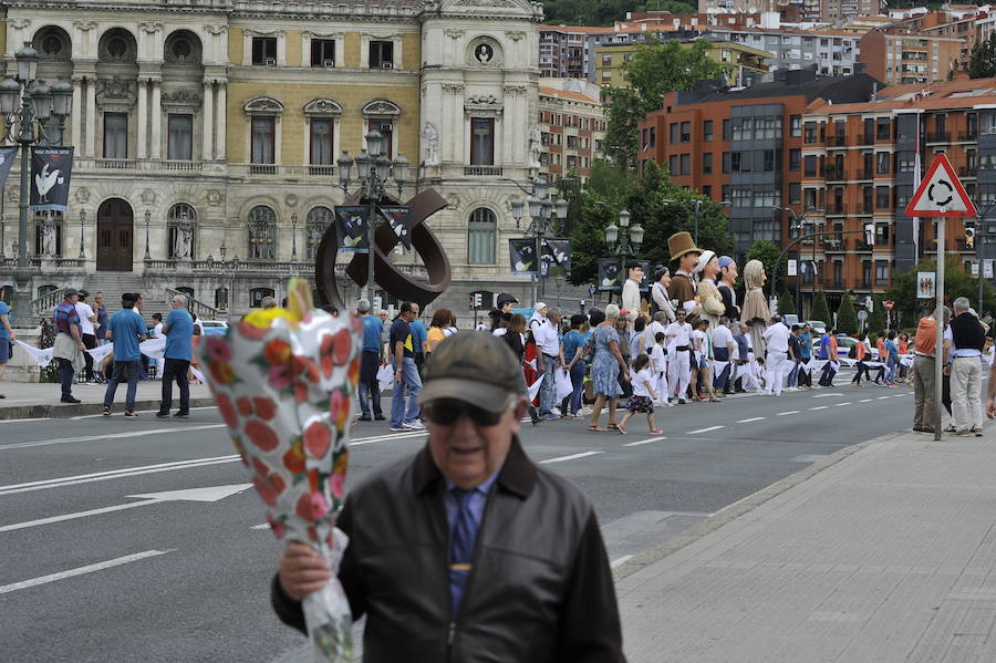 Cerca de 100.000 personas participan en la iniciativa de Gure Esku Dago