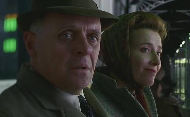 Anthony Hopkins y Emma Thompson en 'Lo que queda del día' (1993).