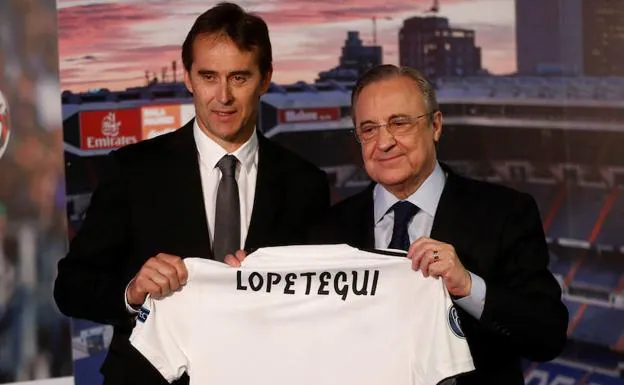 Florentino Pérez presenta a Lopetegui como entrenador del Real Madrid.