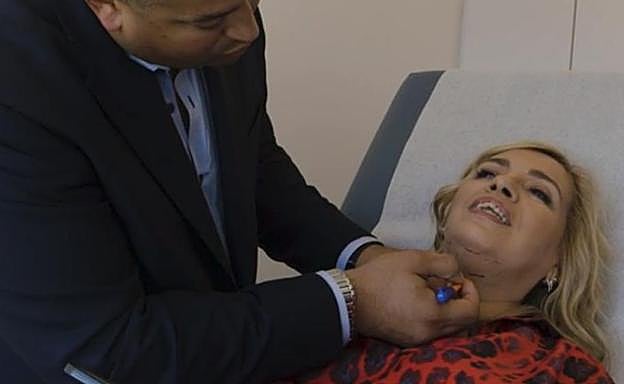 Visita al cirujano plástico.