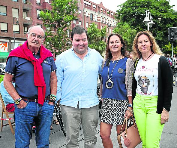 Txiki Carrocera, Fernando Miravalles, Ana Díez y Montse Rivadulla. 
