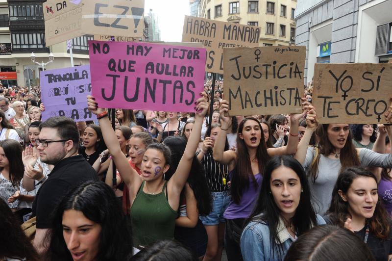 Fotos: Miles de personas protestan en Bilbao por la puesta en libertad de &#039;La Manada&#039;