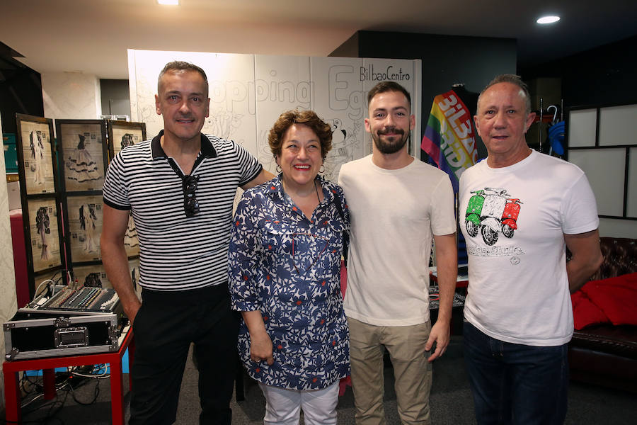 Óscar Armendariz, Nati Ortiz de Zárate, Juan Carlos Partida y Javier García. 