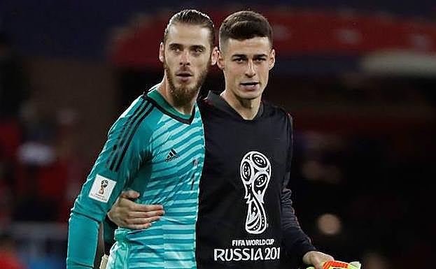 De Gea y Kepa, tras el partido ante Marruecos.
