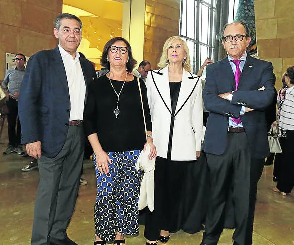 Pedro Carreras, Teresa Fernández, Maite Lastra y Juan Mari Irigoyen. 