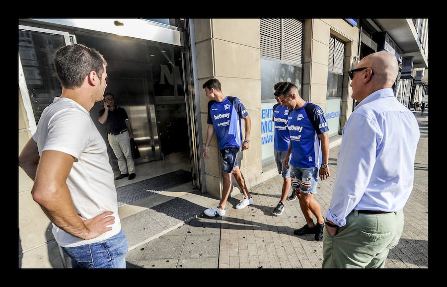 Guidetti y Torres, «con permiso del club», ausentes en los reconocimientos de hoy