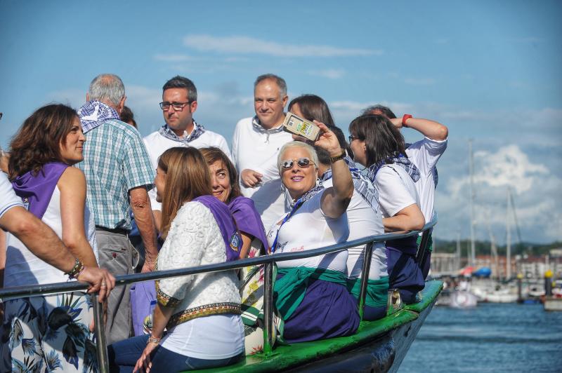 Fotos: La procesión de la Virgen del Carmen en Santurtzi, en imágenes