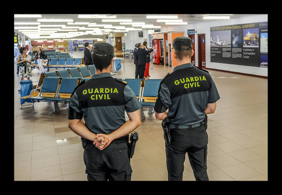 La renovada cafetería, gestionada por Indesa con una plantilla de cinco trabajadores, vincula sus horarios a las salidas de los vuelos