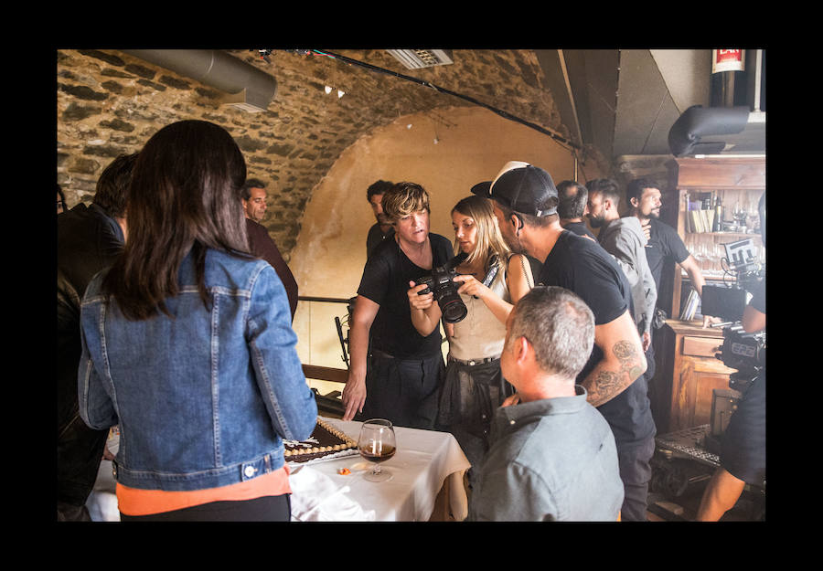 La película de Daniel Calparsoro graba escenas de la adaptación a la gran pantalla del libro de la vitoriana de Eva García Sáenz de Urturi