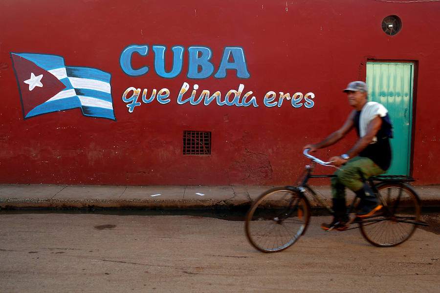 La Habana es una de las ciudades más hermosas en el Caribe. Conocida como la perla del Caribe la Habana fue declarada patrimonio mundial por su centro Histórico que aún en día mantiene su estilo.