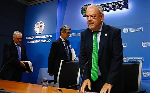 El consejero de Hacienda y Economía, Pedro Azpiazu.