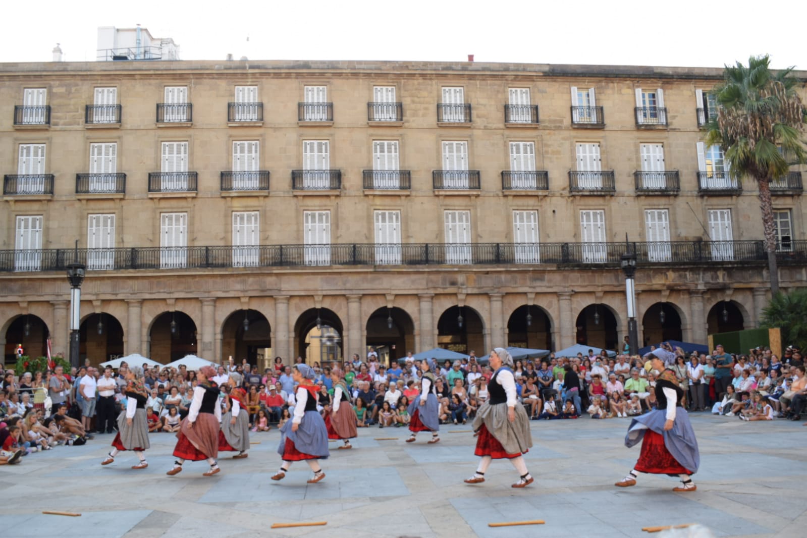 Así se está viviendo la tarde del martes 21 de agosto de Aste Nagusia