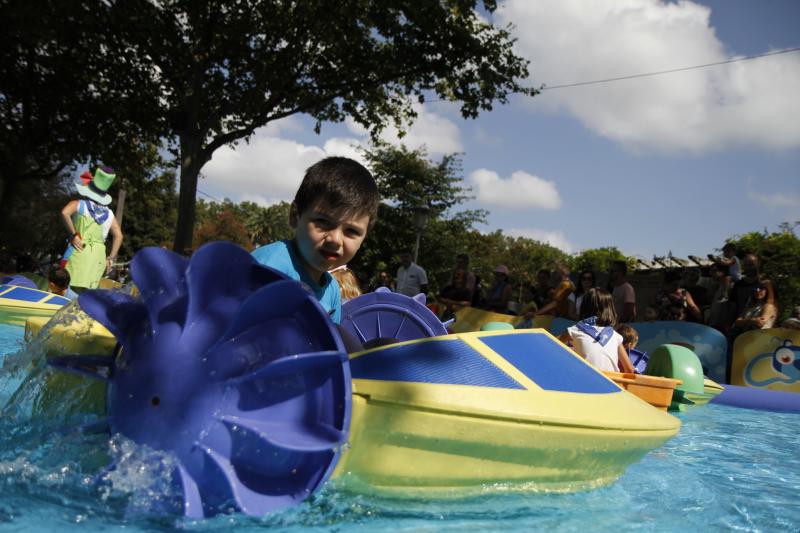 Fotos: Los más pequeños disfrutan del txikigune de la Aste Nagusia