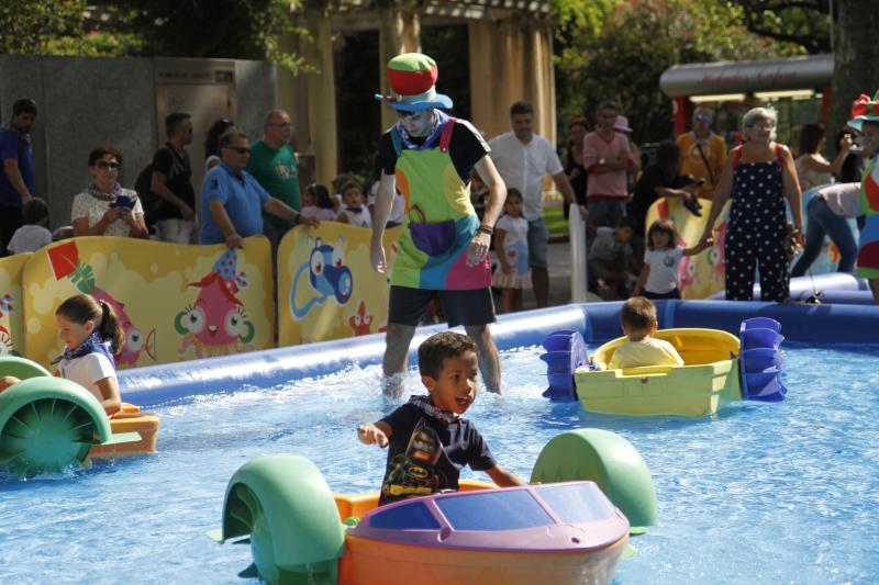 Fotos: Los más pequeños disfrutan del txikigune de la Aste Nagusia
